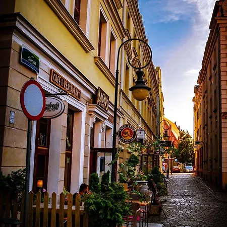 Space Family In Old Town Szczecin